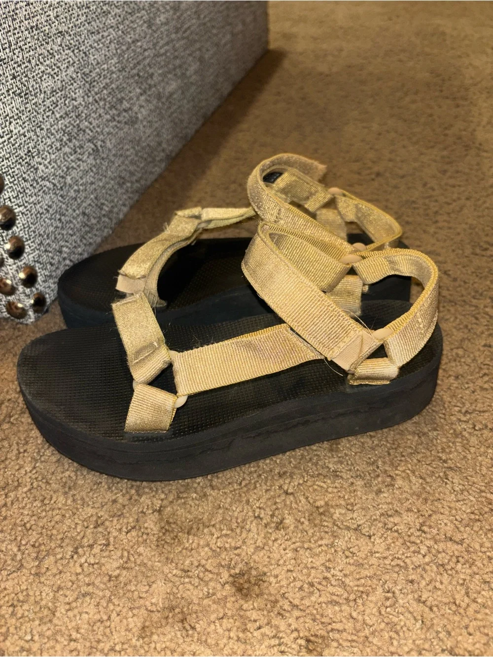 Women’s Platform Sport Sandals in gold